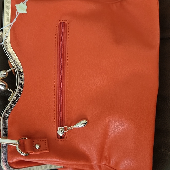 NWT Petal Flower 👛 Purse - Picture 7 of 7